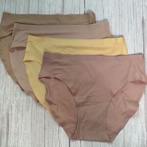 New CHANTELLE 2643 Set Of 4 Soft Stretch Seamless Hipster Panty One size